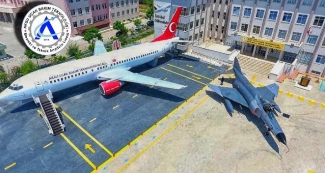Aksu Uçak Lisesi Türkiye'nin en seçkin MTAL’leri arasına girdi
