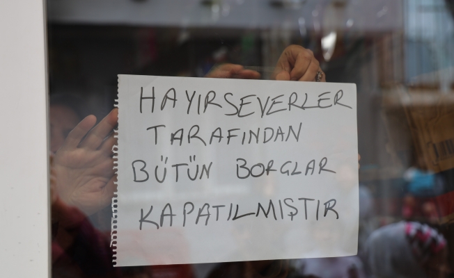 Mahallenin tüm bakkal borcunu ödedi Mahallenin tüm bakkal borcunu ödedi