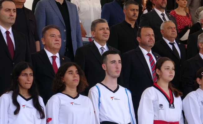  19 Mayıs Antalya'da coşkuyla kutlandı