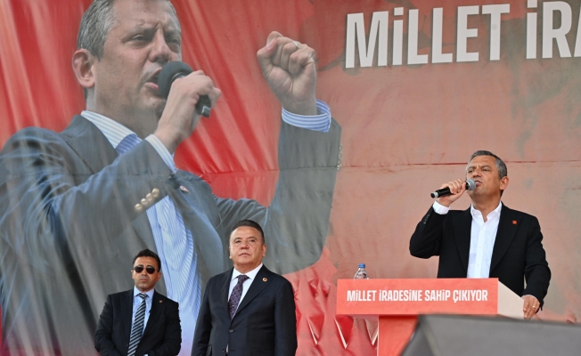 CHP Genel  Başkanı Antalya’da eleştirdi!
