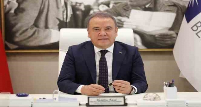Antalya Büyükşehir Belediye Başkanı Muhittin Böcek'te gözaltına alındı!