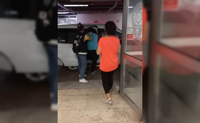 Antalya'da iş yerinden hırsızlık yapan 2 şüpheli tutuklandı
