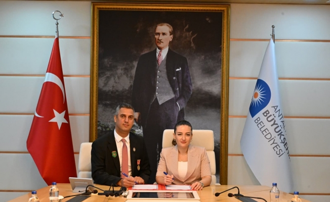 Büyükşehir ile şehit ve gazi dernekleri arasında işbirliği protokolü imzalandı Büyükşehir ile şehit ve gazi dernekleri arasında işbirliği protokolü imzalandı