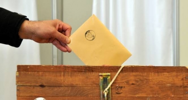 CHP’li Hamza Erdem 3 Mahalleden 21 delege kazandı