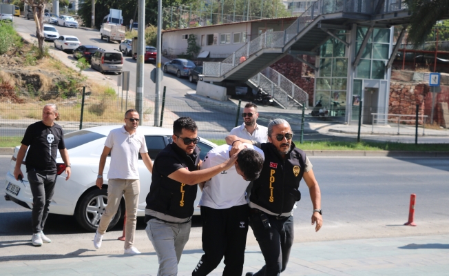 Emlakçıyı arayıp kiraladığı evde cinayet işlediğini söyleyen zanlı Gümüşhanede yakalandı