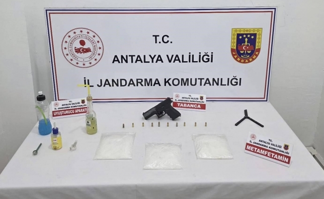 Kepez’de uyuşturucu operasyonu Kepez’de uyuşturucu operasyonu