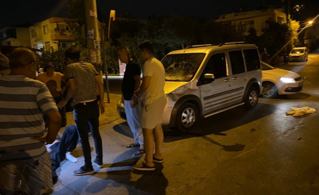 Serik'te motosikletle hafif ticari araç çarpıştı: 1 yaralı Serik'te motosikletle hafif ticari araç çarpıştı: 1 yaralı
