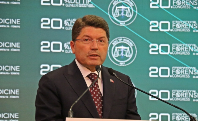 Bakan Tunç: "Maalesef batı ikiyüzlü"