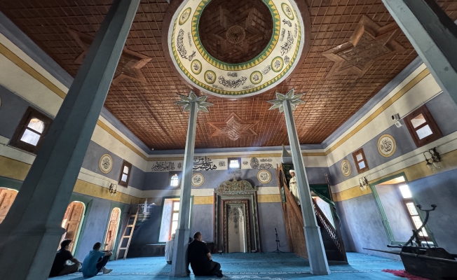 Restorasyonu tamamlanan tarihi Sarıhacılar Camisi emanet eserlerini bekliyor Restorasyonu tamamlanan tarihi Sarıhacılar Camisi emanet eserlerini bekliyor