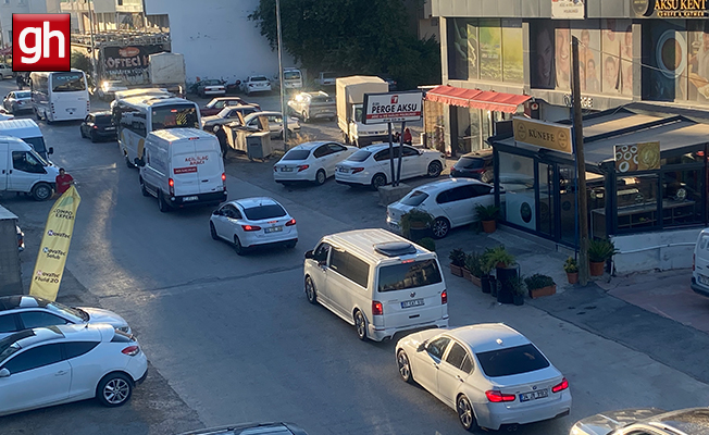 Aksu’da akşam trafiği çileye dönüştü!
