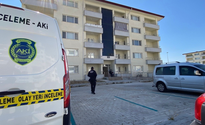 İnfaz koruma memuru evinde ölü bulundu! İnfaz koruma memuru evinde ölü bulundu!