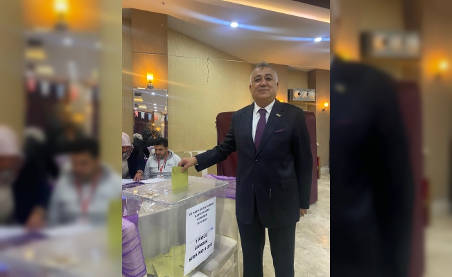 İYİ Parti Aksu İlçe Başkanı Abdurrahman Tütüşoğlu güven tazeledi