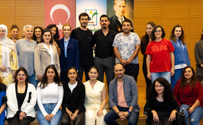 Manavgat Kent Tiyatrosu’nda oyuncu seçimleri tamamlandı Manavgat Kent Tiyatrosu’nda oyuncu seçimleri tamamlandı