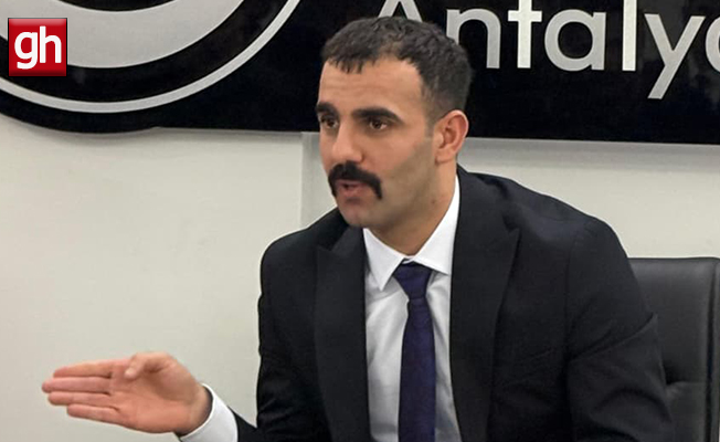 Ülkü Ocakları Antalya İl Başkanlığında bayrak değişimi Ülkü Ocakları Antalya İl Başkanlığında bayrak değişimi