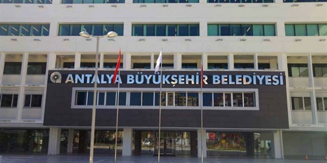 Antalya Büyükşehir Belediyesi'ne 8'inci dalga operasyonu