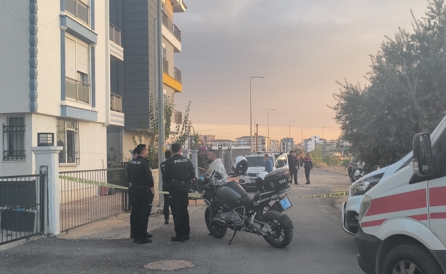 Antalya'da koca dehşeti: Eşi ve 2 çocuğunu tabancayla öldürdü