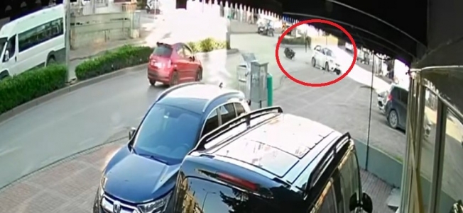 Metrelerce havaya savruldu!