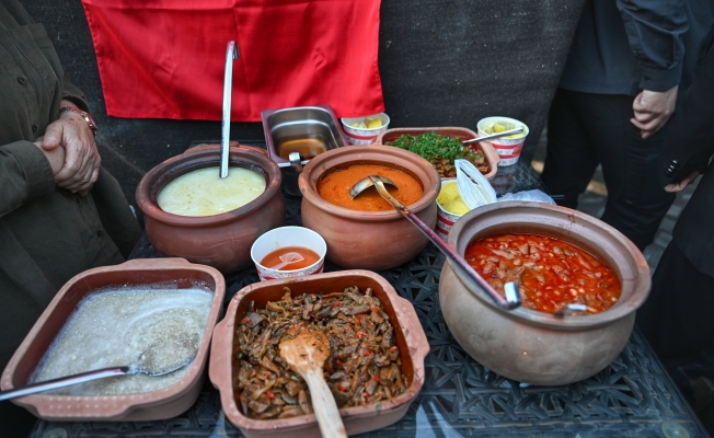 Demre'de coğrafi işaret başvurusu yapılan ürünler festivalde tanıtıldı