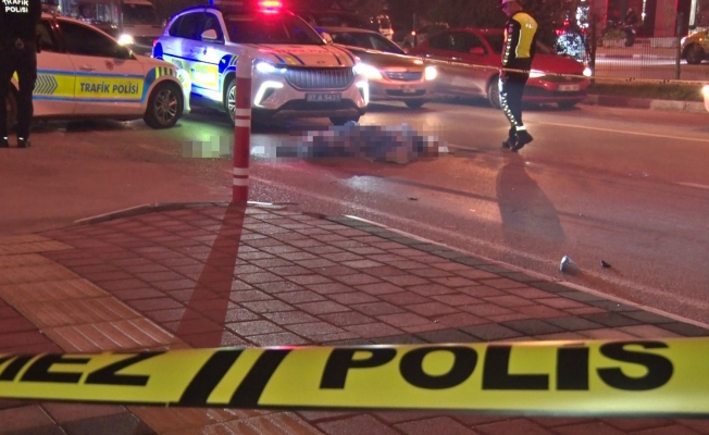 Kamyon ile çarpışan motosikletin 17 yaşındaki sürücüsü hayatını kaybetti