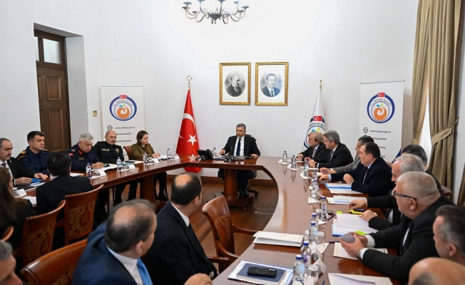 Antalya aşırı yağışlara karşı teyakkuzda