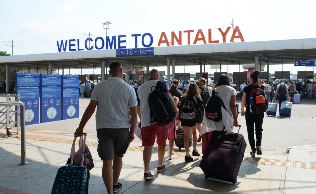 Antalya turizminde rekor: Toplam ziyaretçi sayısı 17,5 milyonu aştı