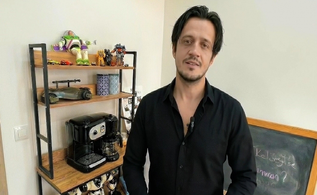 Antalya'da geliştirilen yapay zekâ sanatçısı Ayros'a yoğun ilgi: Yorumlar yankı uyandırıyor