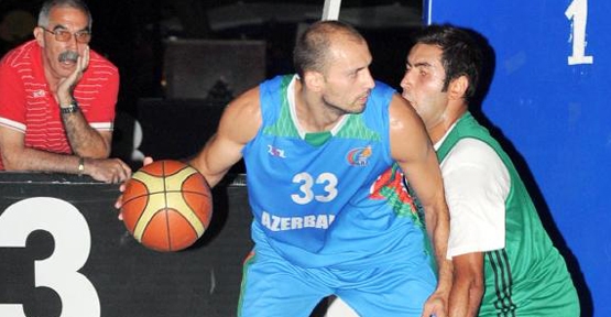 Akdeniz akşamları basketbola doydu