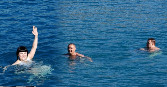 Antalya'da Aralık'ta deniz keyfi