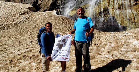 Antalyalı dağcılar Cilo Dağı zirvesinde
