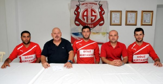 Antalyaspor'a hentbolda 3 transfer