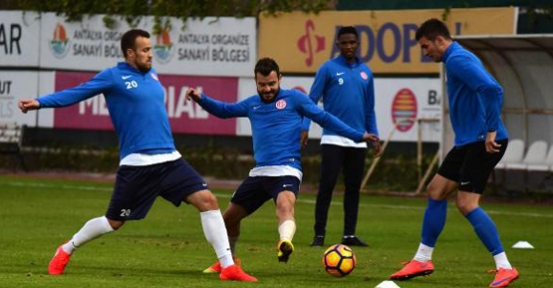 Antalyaspor'da Fenerbahçe hazırlığı başladı