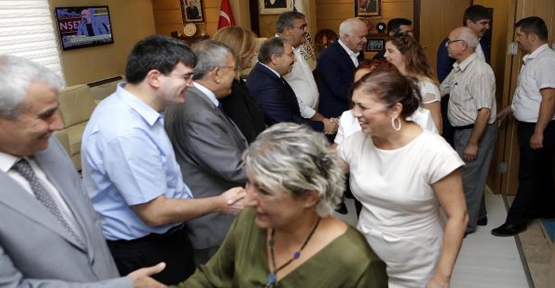 Başkan Türel, belediye çalışanlarıyla bayramlaştı