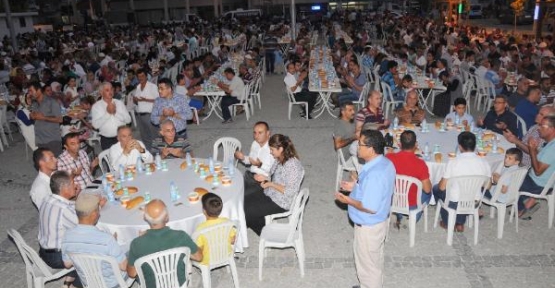 Demreliler iftarda buluştu