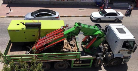 Kaş'ta su kesintilerine jeneratörlü çözüm