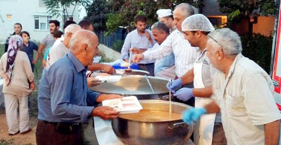 Kepez'de cem evinde iftar