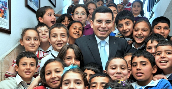 Kepez’den eğitime 10 milyon lira