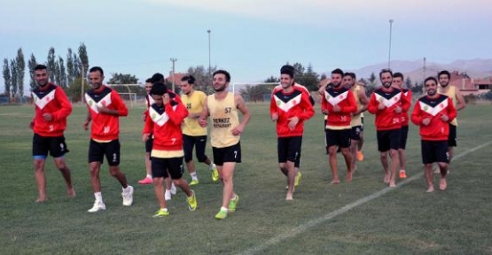 Korkuteli Belediyespor'da yeni sezon hazırlıkları sürüyor