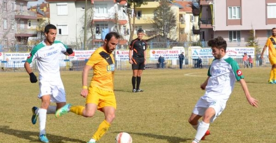 Korkuteli evinde Kınık'a 3-0 yenildi