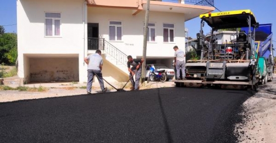 Manavgat'ın grup yollarına asfalt