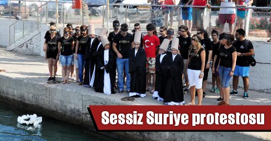 Manavgat'ta sessiz Suriye protestosu