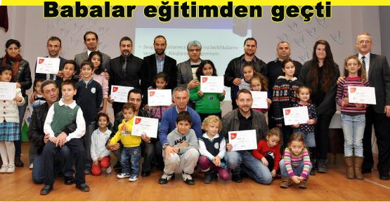 Sertifikalarını çocukları verdi