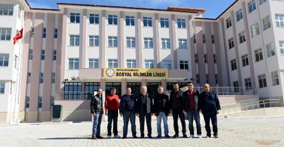 Sosyal Bilimler Lisesi kendi binasında eğitime başlayacak