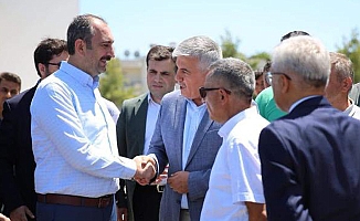 Adalet Bakanı Gül Antalya'da tatilde