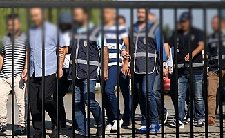 Antalya’da FETÖ’den 8 tutuklama