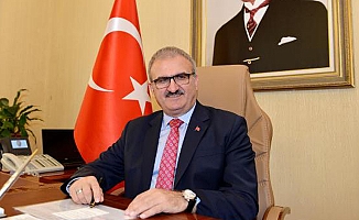 Vali Karaloğlu, basın bayramını kutladı