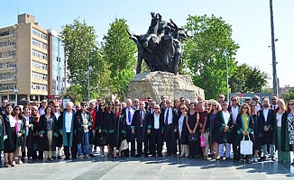 Antalya Barosu'ndan adli yıl töreni