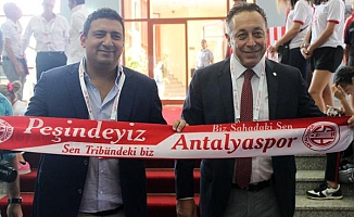 Antalyaspor'da dernek başkanı Ali Şafak Öztürk oldu