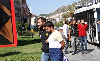 Banka müdürü tutuklandı