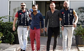 Kiralık araçlı akü hırsızlarına suçüstü