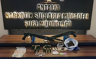 Antalya'da uyuşturucu operasyonları